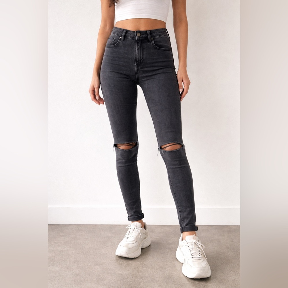 Topshop Jamie Black Skinny Jeans Size 26 High Rise Ripped Knee Stretch Vintage